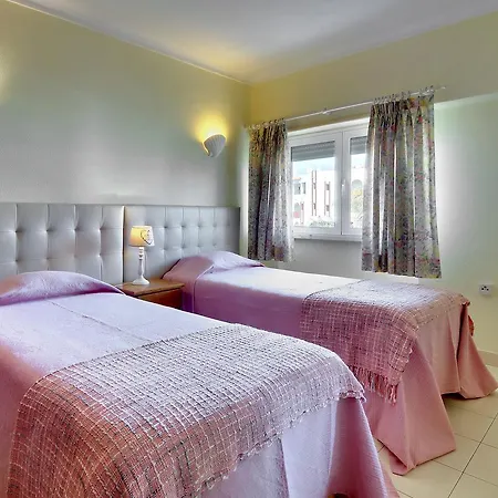 Do Atlantico Apartment